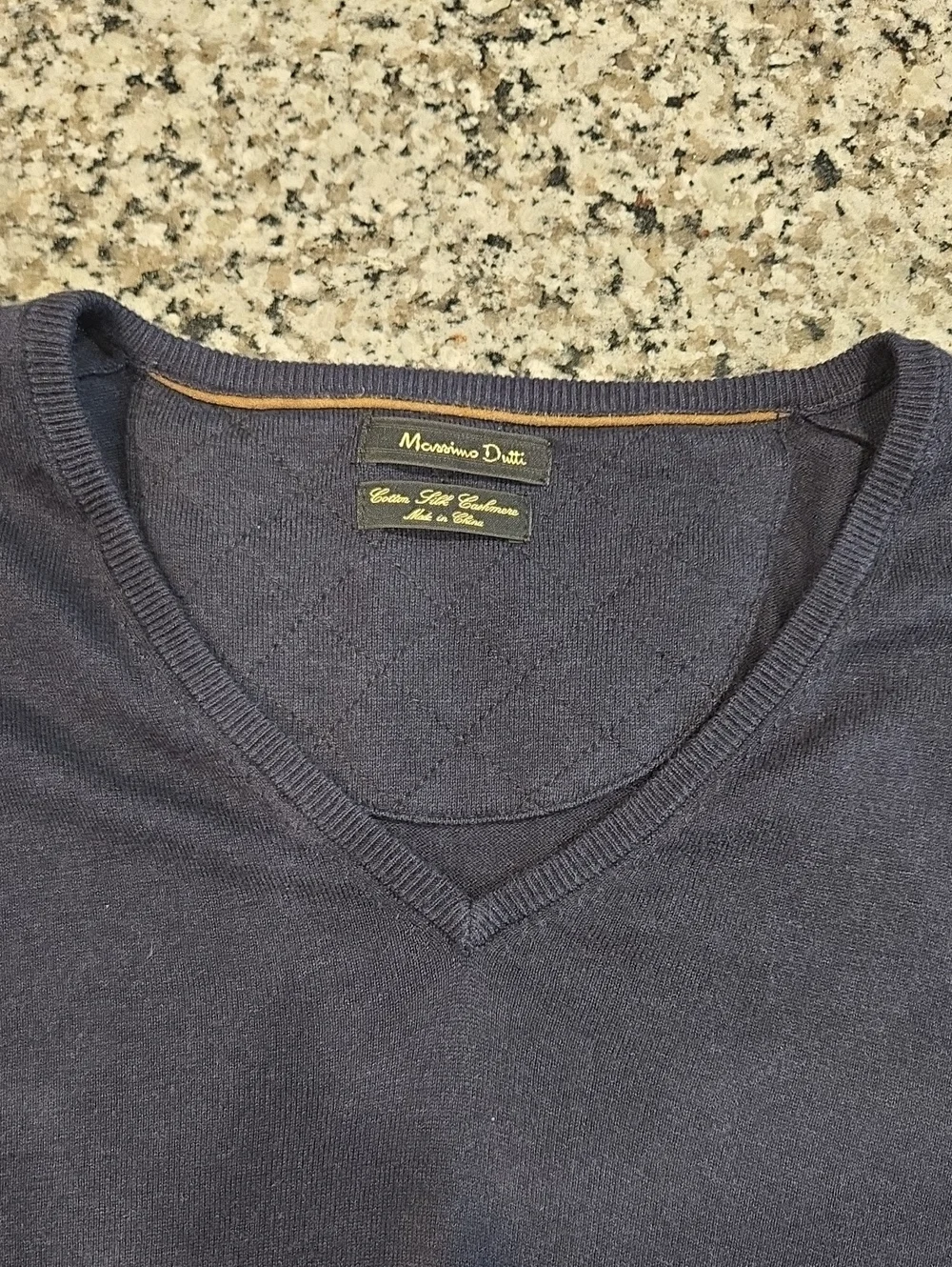 MASSIMO DUTTI COTTON SILK CASHMERE BLEND V- NECK SWEATER. SIZE XXL. NAVY BLUE